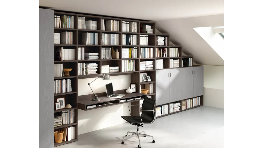 Libreria componibile a muro su misura Living 72D composta da vani a giorno e ante in materico finitura cemento di Ferrimobili