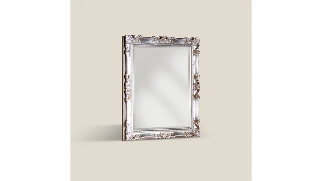 Specchiera con cornice in legno intagliato e argentato Dogi 7952 di Tarocco Vaccari