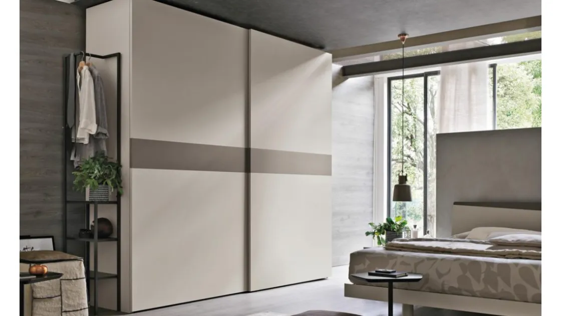 Armadio Tablet in laccato opaco madreperla di Tomasella