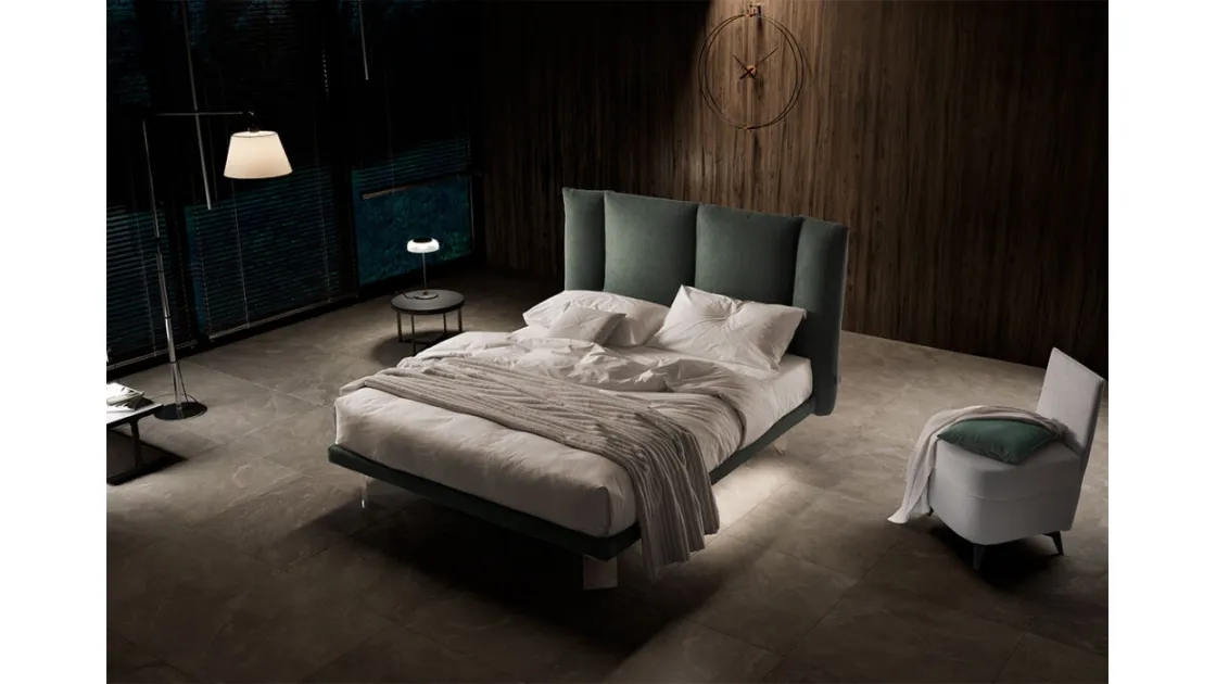 Letto Cosmo in tessuto imbottito di Stilfar Italia