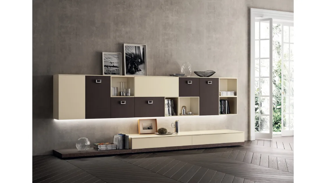 Parete Attrezzata Living Exclusiva 09 in laccato Beige e Pelle Ebano di Scavolini