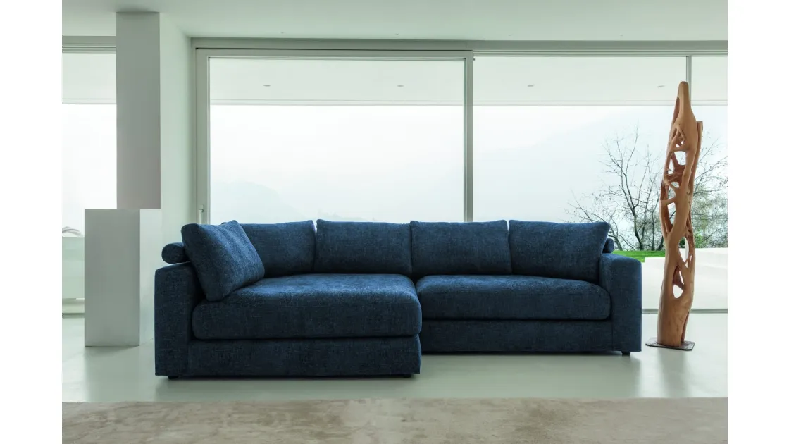 Divano con penisola Nashira di Fabbri Salotti