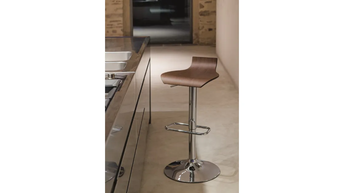 Sgabello Ego SG405gas di Friulsedie