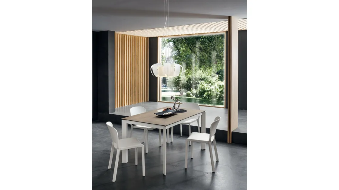 Tavolo Mario di La Primavera