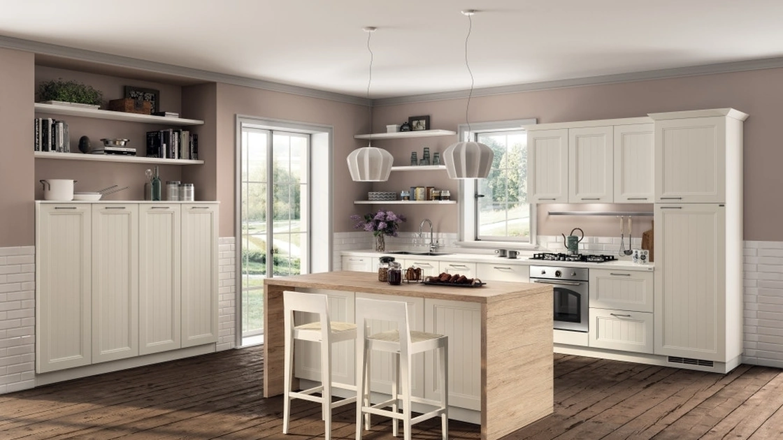 Cucina Classica con isola Colony 03 in laccato Bianco a doghe di Scavolini