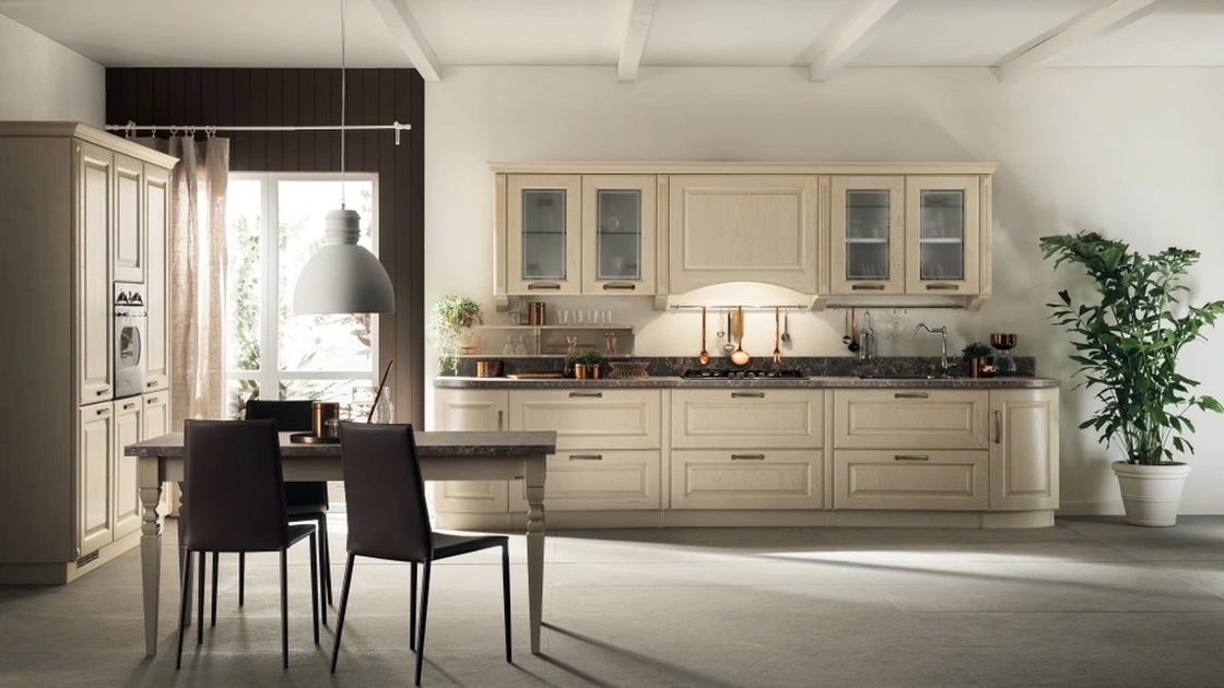 Cucina Classica ad angolo Madeleine 04 in Frassino Bianco Burro di Scavolini