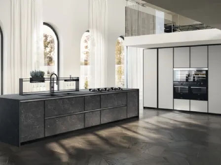 Cucina Moderna Jeometrica 06 in gres Nero Greco e Fenix Grigio Efeso di Scavolini