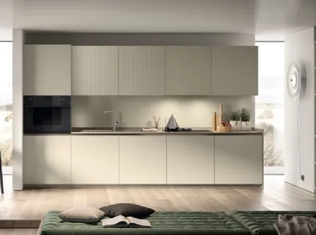 Cucina Moderna Lumina 02 in laccato Tortora e laminato Strips Urban Gold di Scavolini